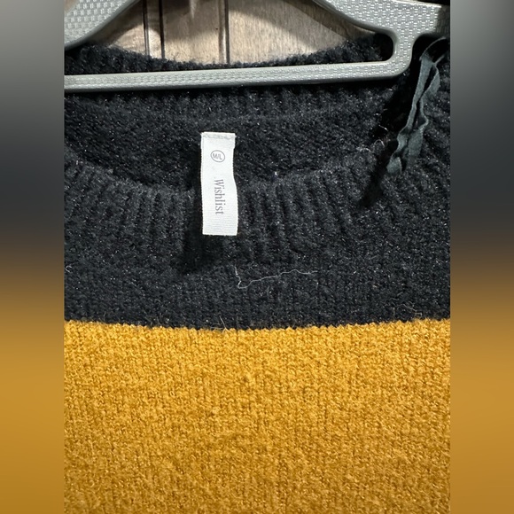 Sweater by Wishlist Color block Sweater size M/L, good used condition. - Picture 6 of 6